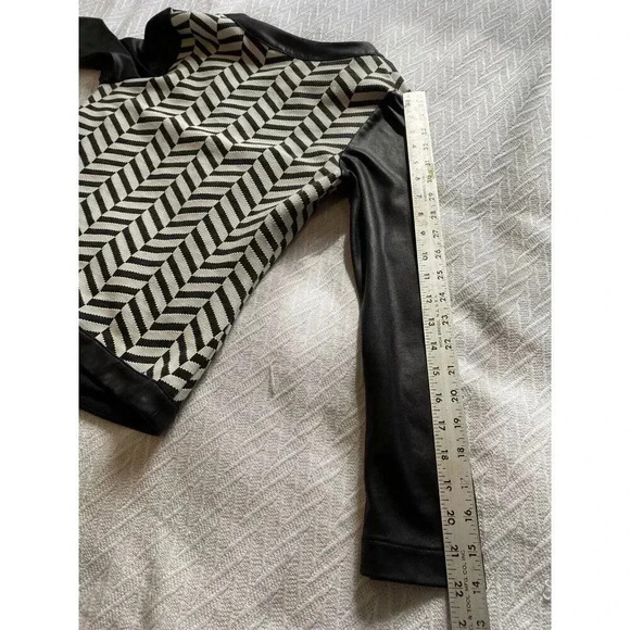 Picadilly Blazer Women’s XS Vintage 90’s Y2K Black  White Chevron Made In Canada - Picture 13 of 13